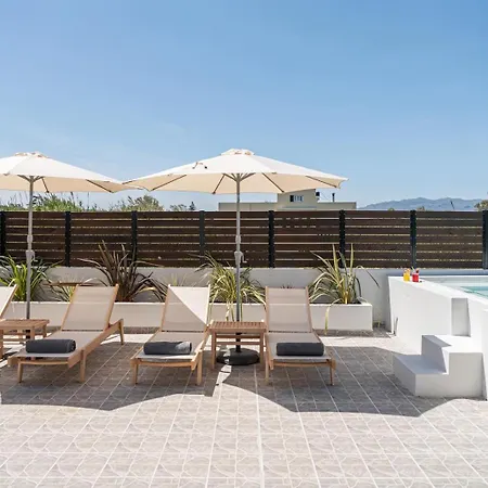 Sol Luxury Apartment - Close To The Beach With A Private Mini Pool Ханья Экстерьер фото