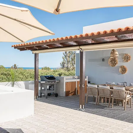 Sol Luxury Apartment - Close To The Beach With A Private Mini Pool Ханья Экстерьер фото