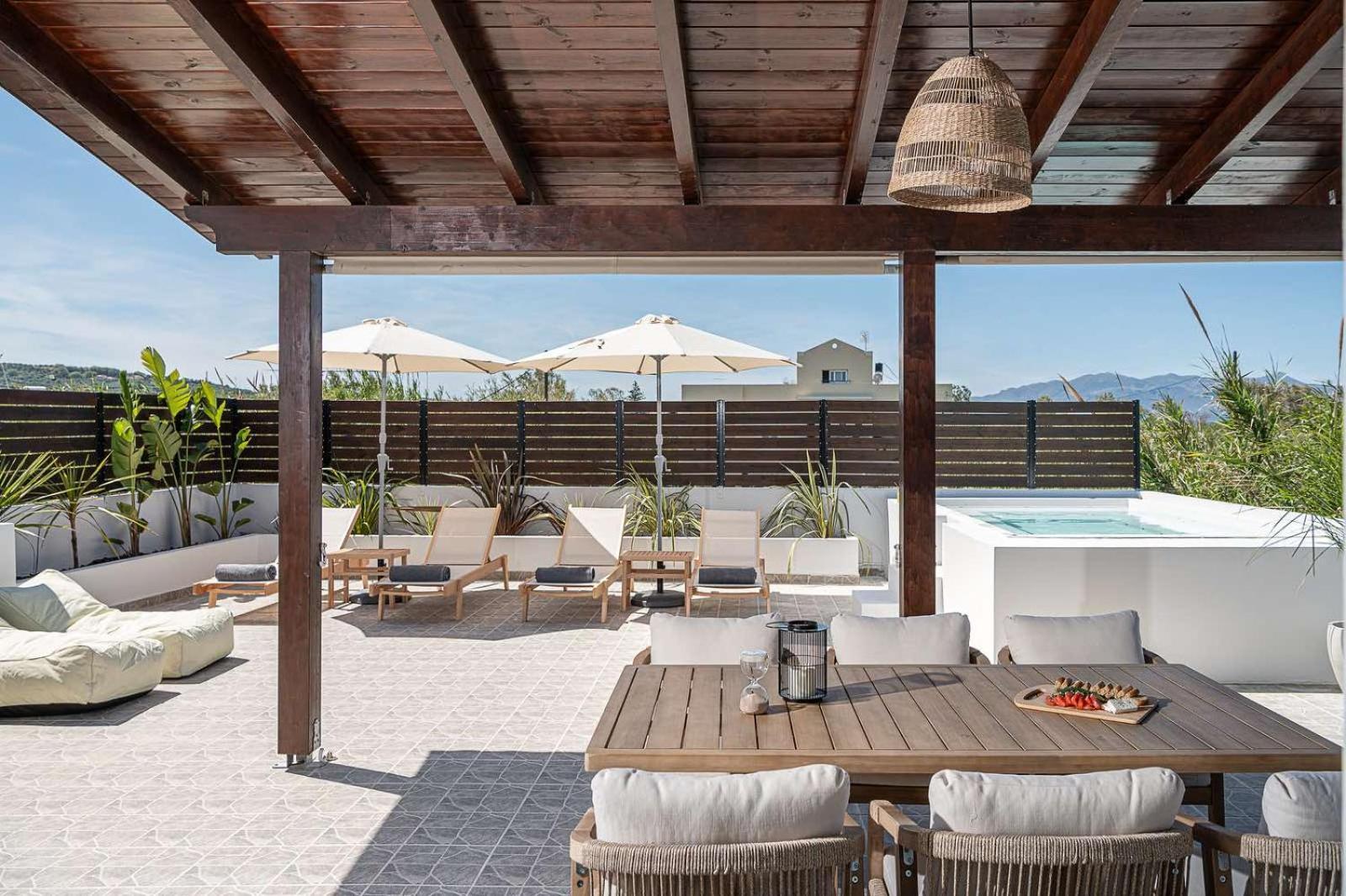 公寓 Sol Luxury - Close To The With A Private Mini Pool Hania
