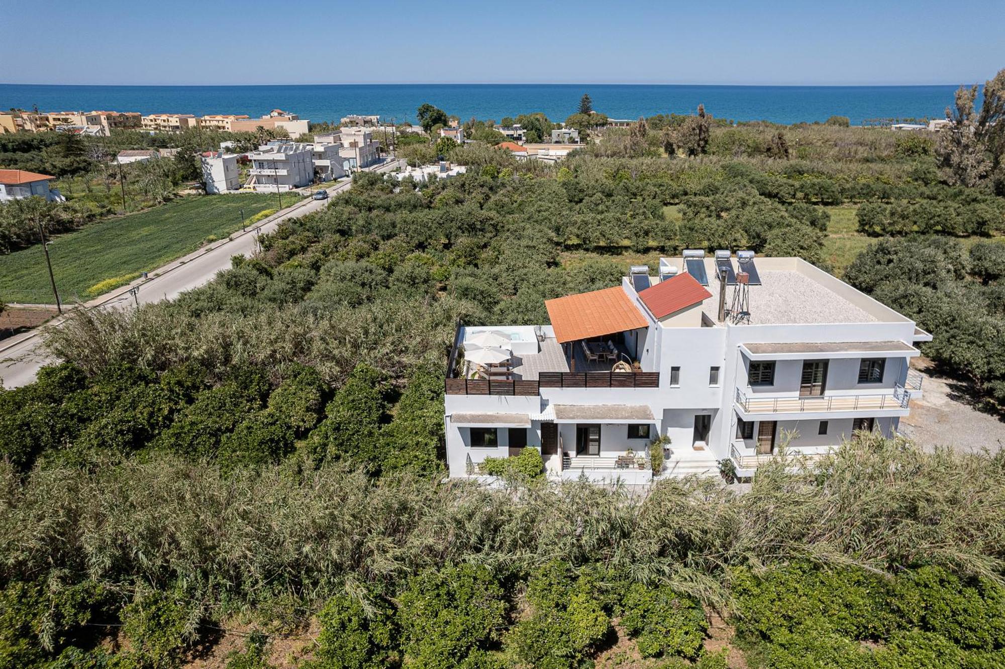 Apartament Sol Luxury - Close To The With A Private Mini Pool